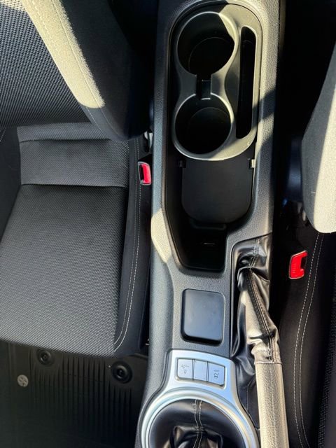 Used 2017 Toyota 86 image 26