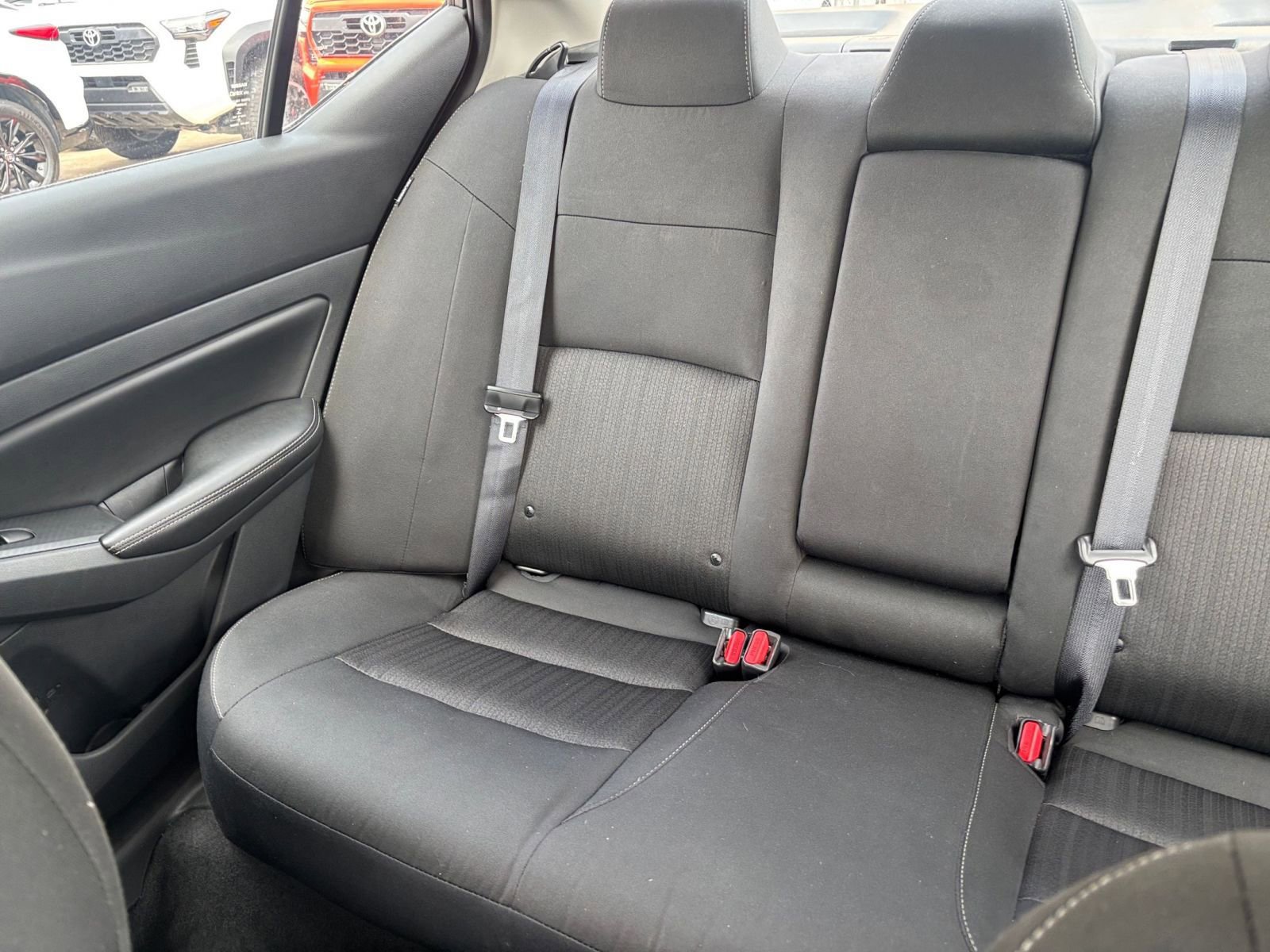Used 2025 Nissan Altima 2.5 SV FWD image 39