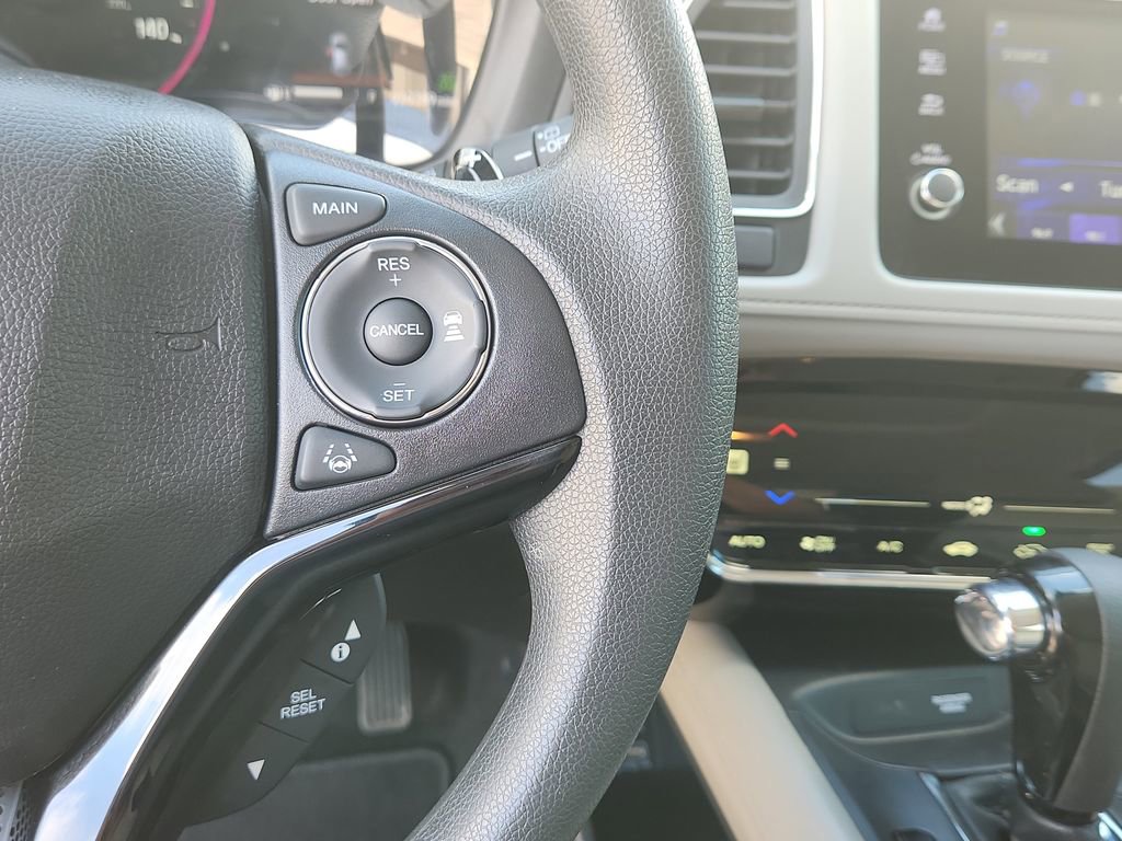 Used 2021 Honda HR-V EX image 24