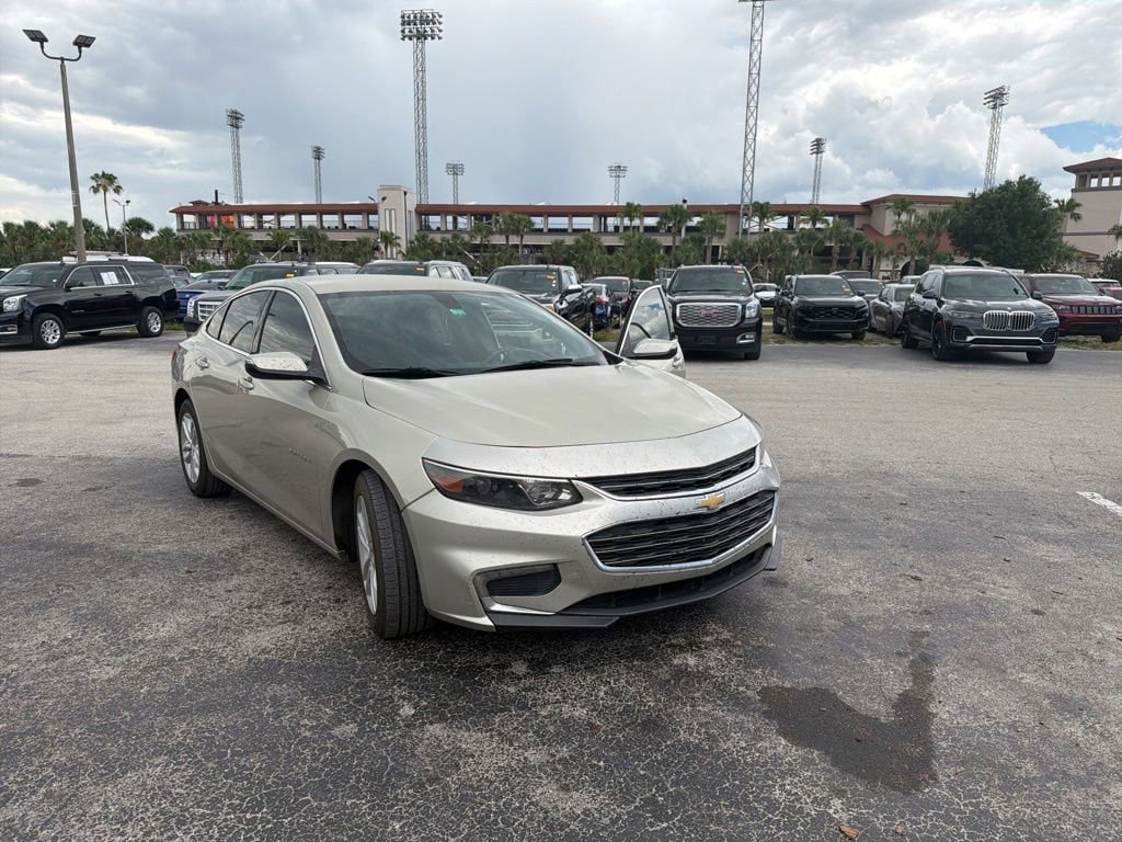 Used 2016 Chevrolet Malibu LT w/ Leather Package FWD image 1
