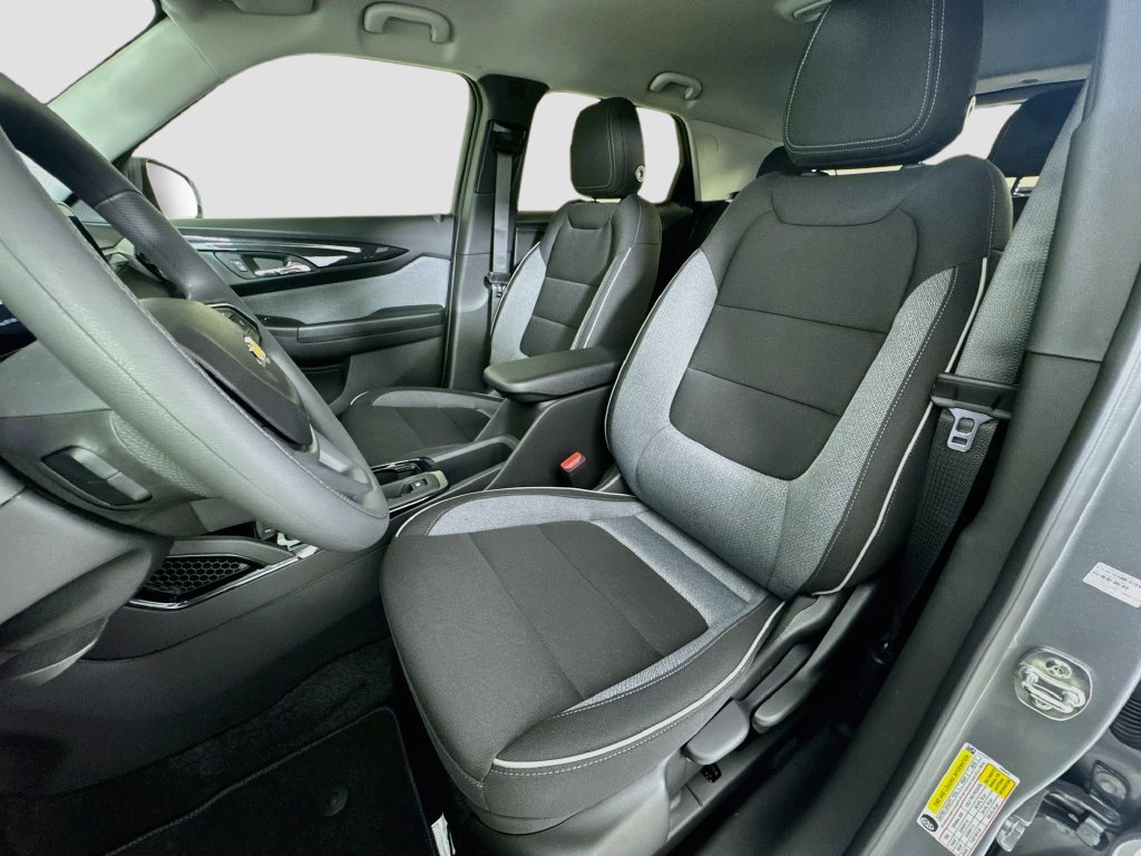 New 2026 Chevrolet TrailBlazer LS FWD image 12