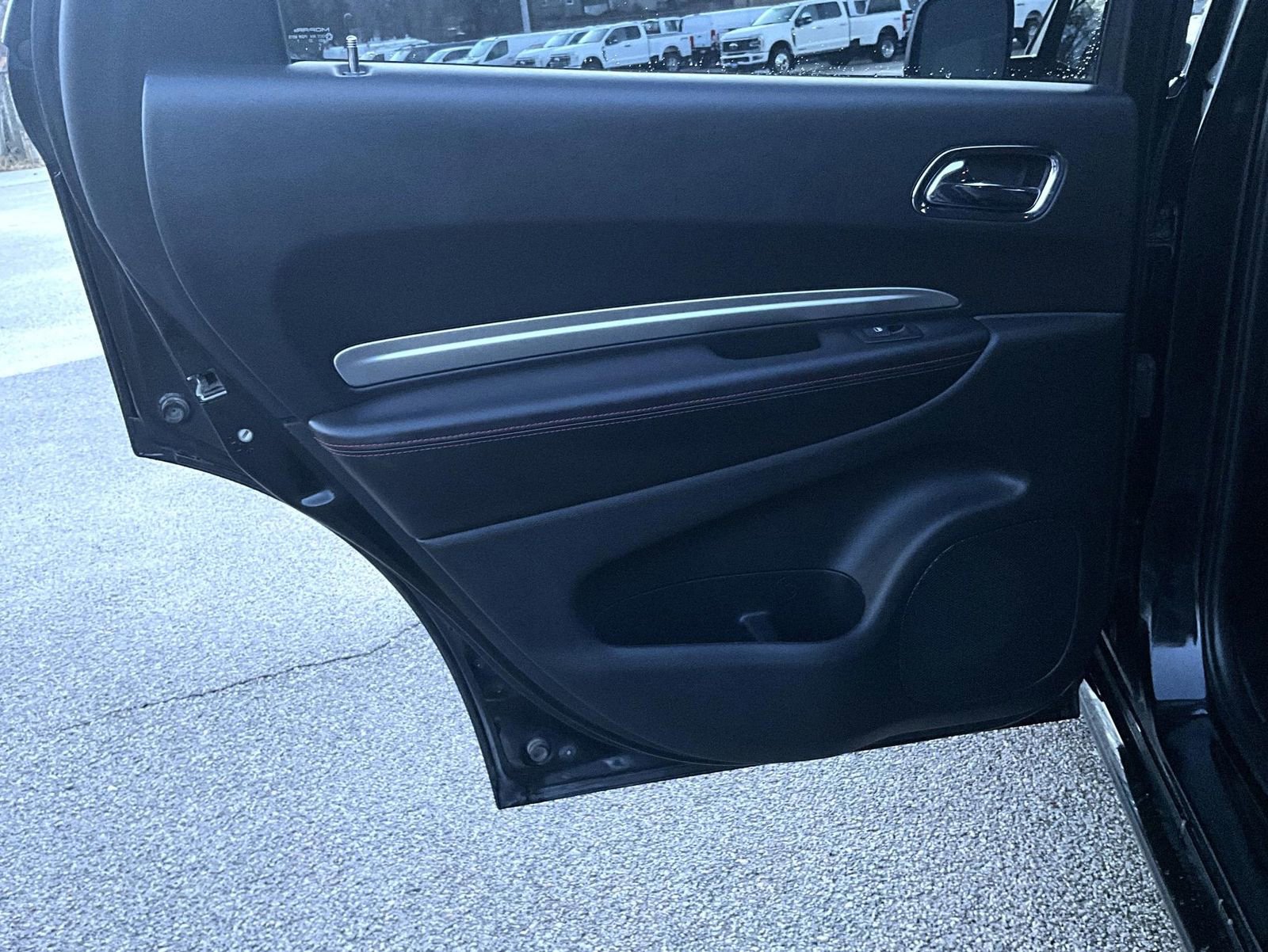 Used 2017 Dodge Durango R/T w/ Technology Group image 23