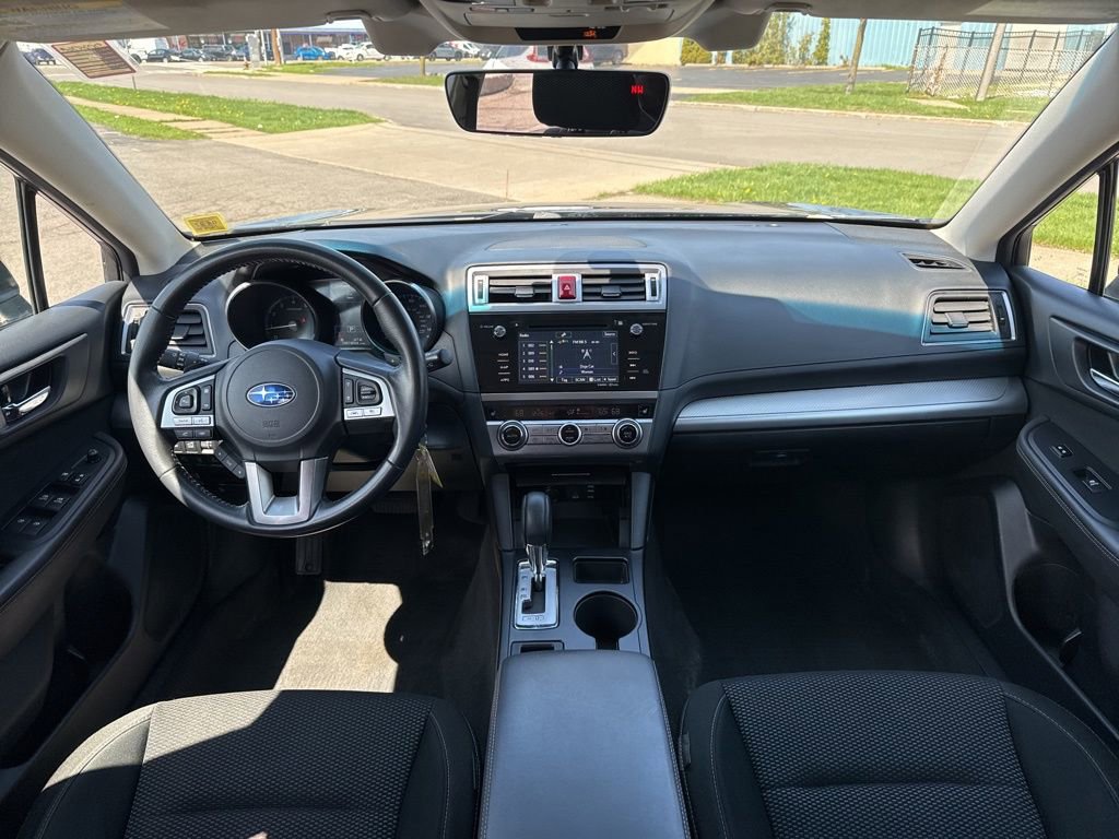 Used 2017 Subaru Outback 2.5i Premium image 22