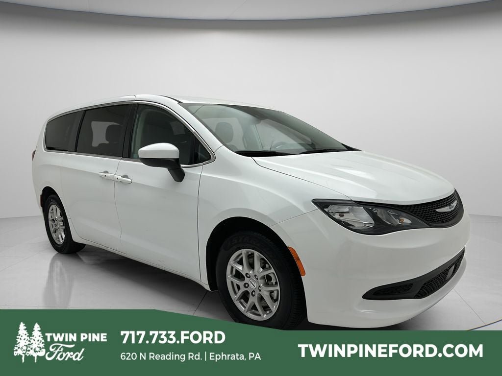 Used 2023 Chrysler Voyager LX FWD video 1
