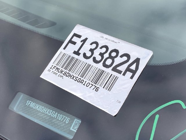 Certified 2025 Ford Explorer Active AWD/4WD image 36