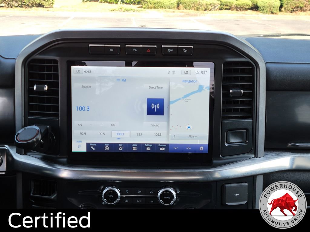 Certified 2022 Ford F150 Lariat w/ Equipment Group 502A High image 21