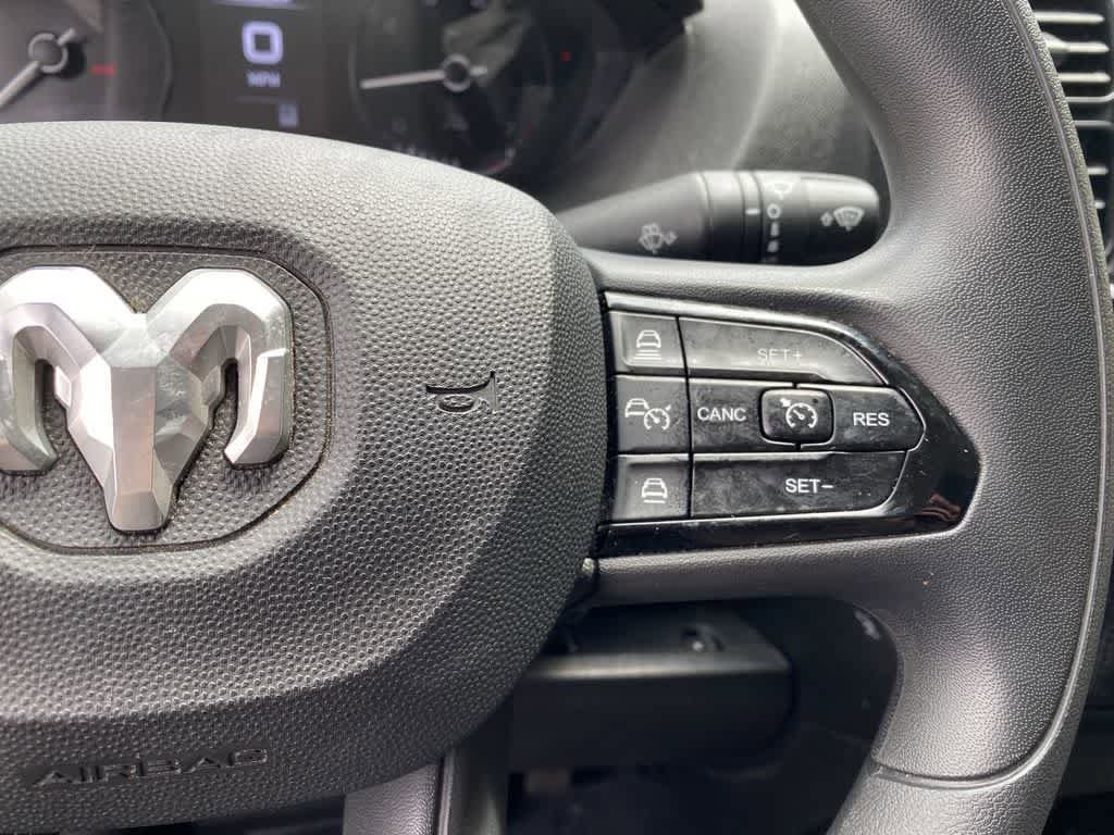 Used 2026 RAM ProMaster 2500 w/ Convenience Group FWD image 20