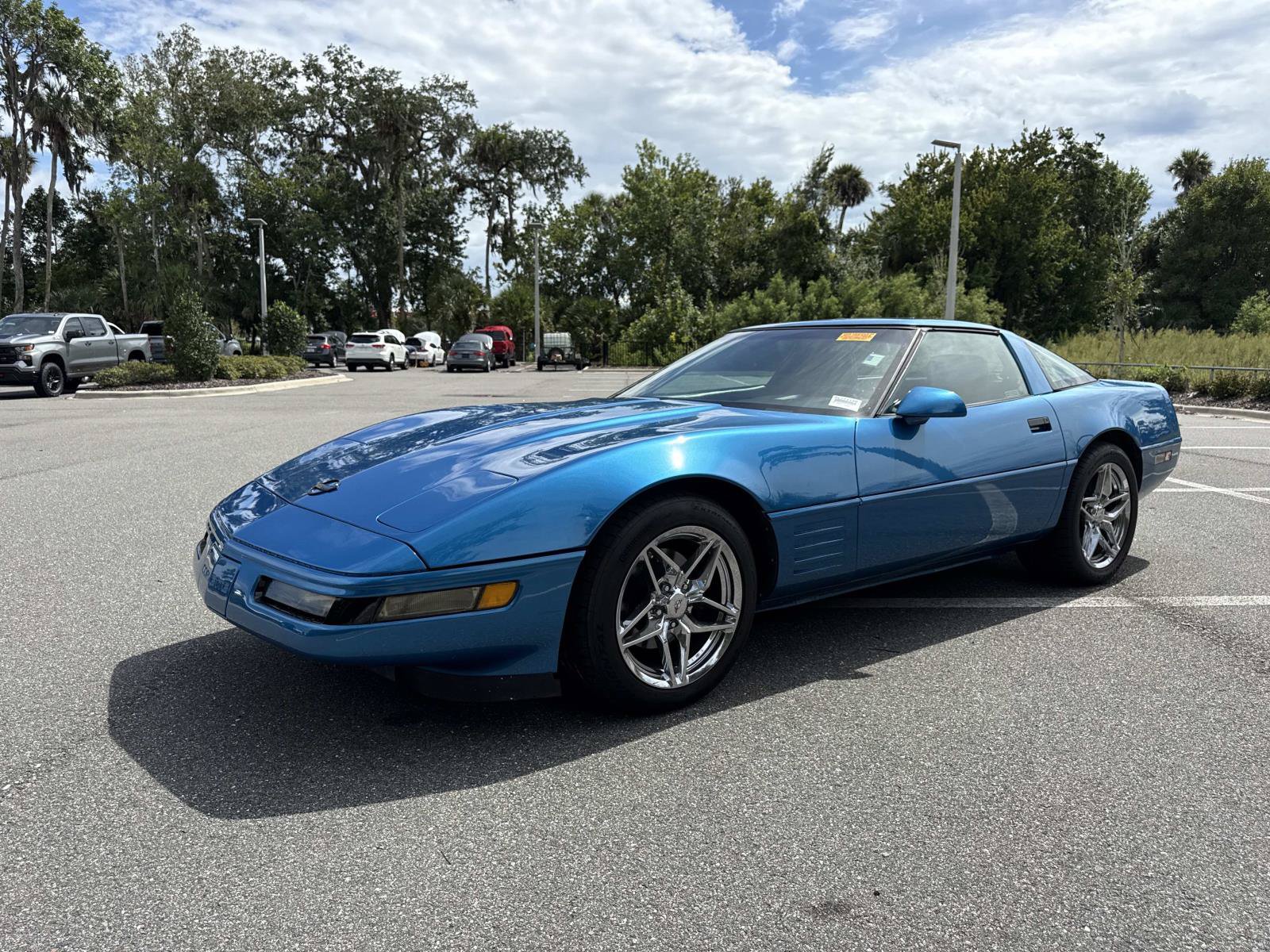 Used 1993 Chevrolet Corvette Coupe RWD image 7