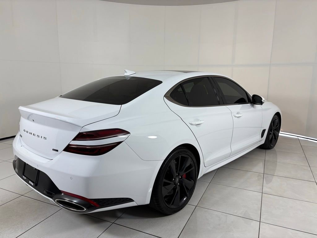 Used 2023 Genesis G70 3.3T w/ Sport Prestige Package image 5