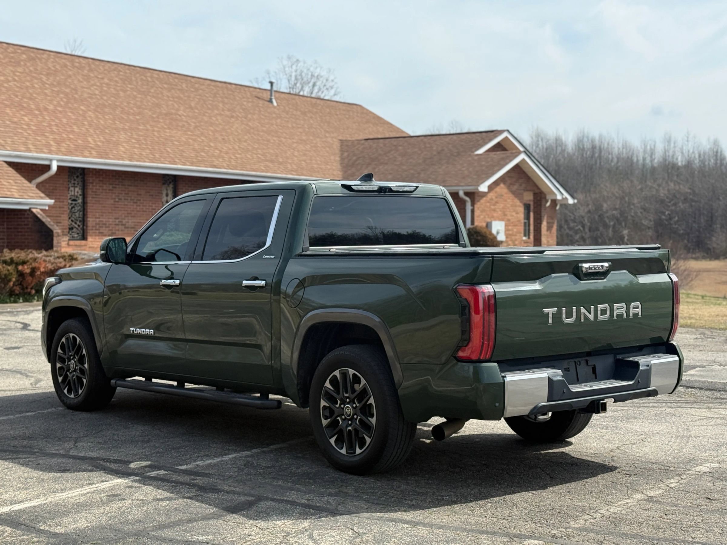 Used 2022 Toyota Tundra Limited image 5