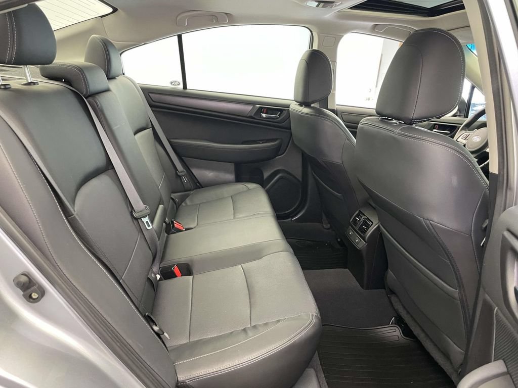 Used 2017 Subaru Legacy 2.5i Limited w/ Cargo Package AWD/4WD image 21