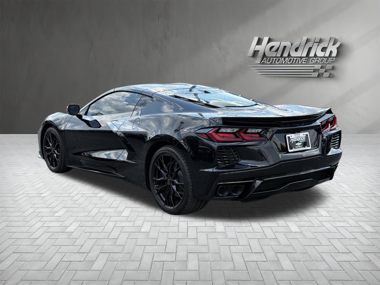 Used 2027 Chevrolet Corvette Stingray Coupe w/ LPO, Roadside Safety Package RWD image 9