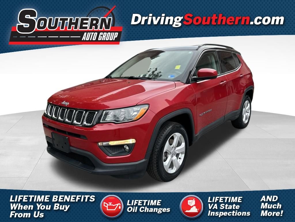 Used 2018 Jeep Compass Latitude w/ Popular Equipment Group AWD/4WD image 1