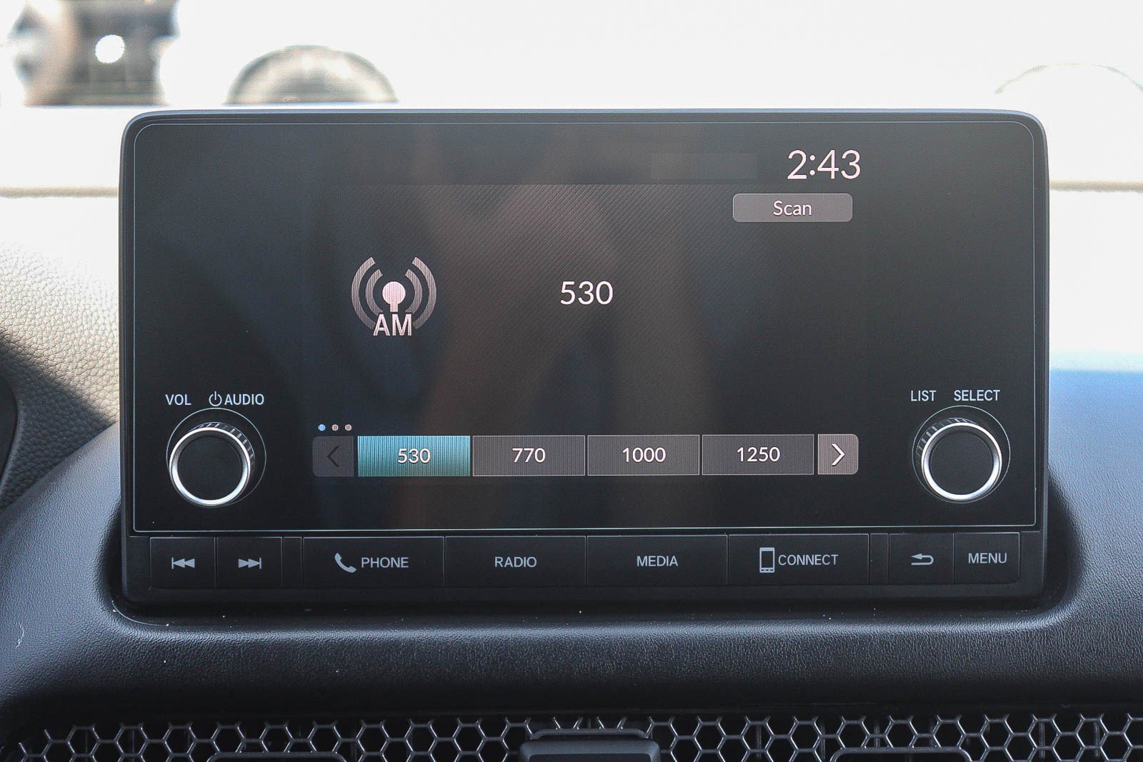 Certified 2025 Honda HR-V Sport image 15