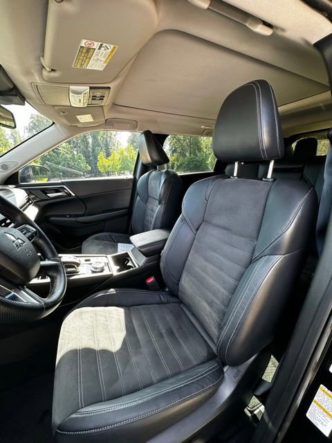 Used 2022 Mitsubishi Outlander SE AWD/4WD image 11