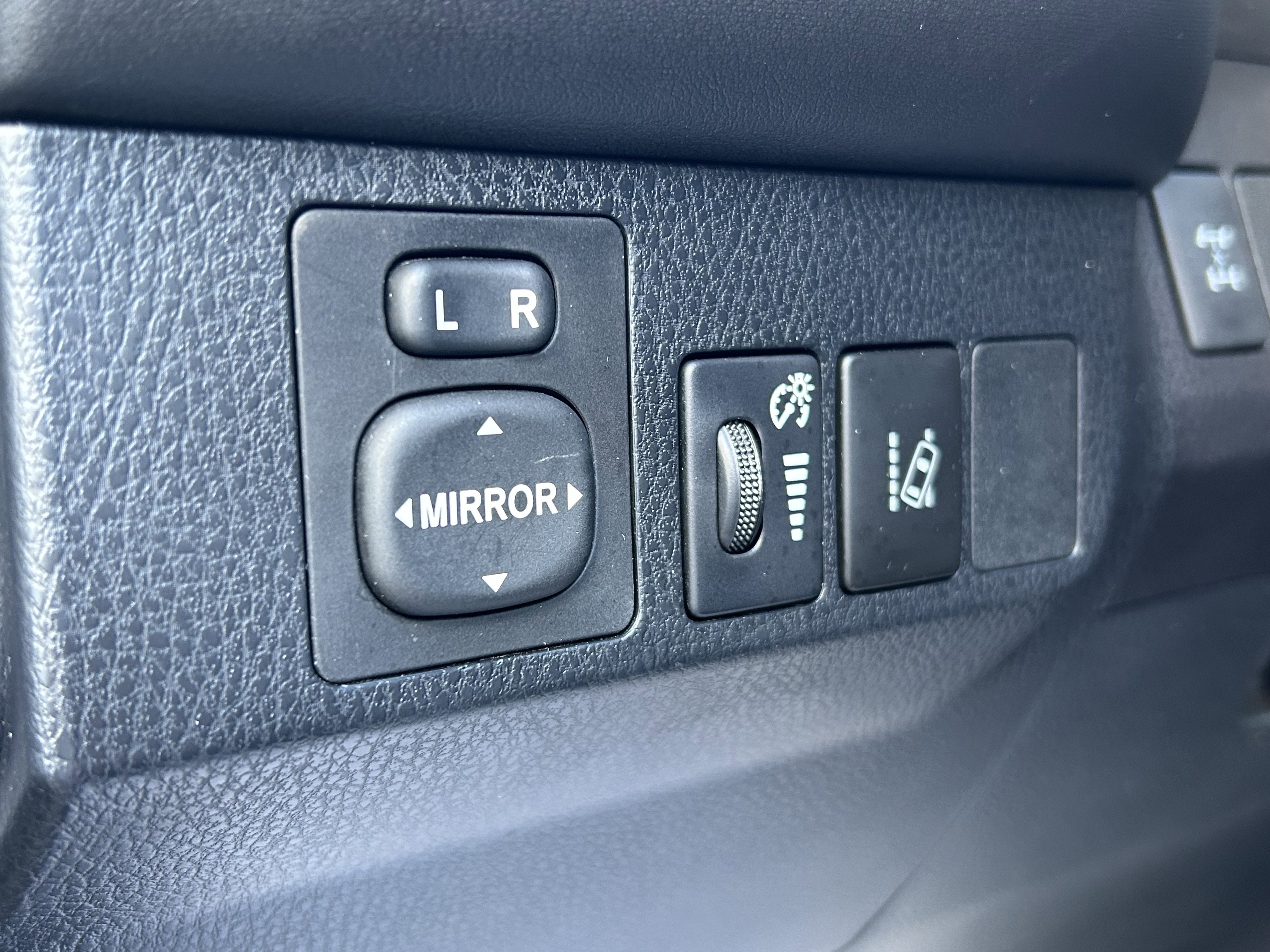 Certified 2017 Toyota RAV4 XLE w/ All Weather Liner Package AWD/4WD image 15