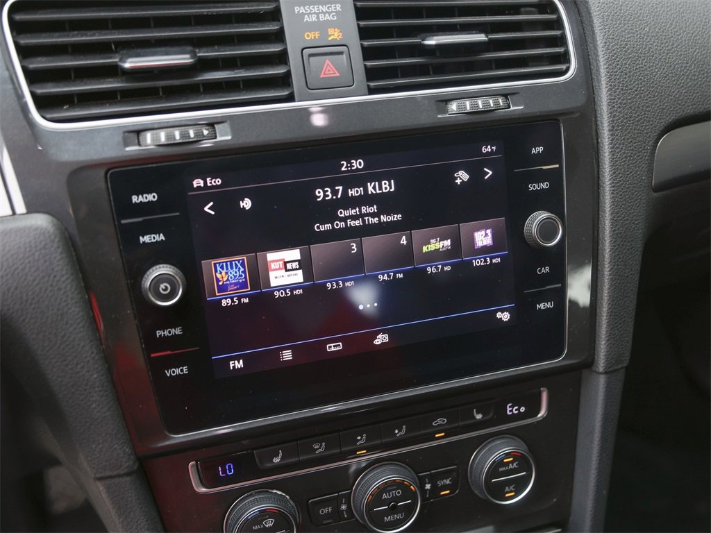 Used 2019 Volkswagen e-Golf SE w/ Driver Assistance Package image 20