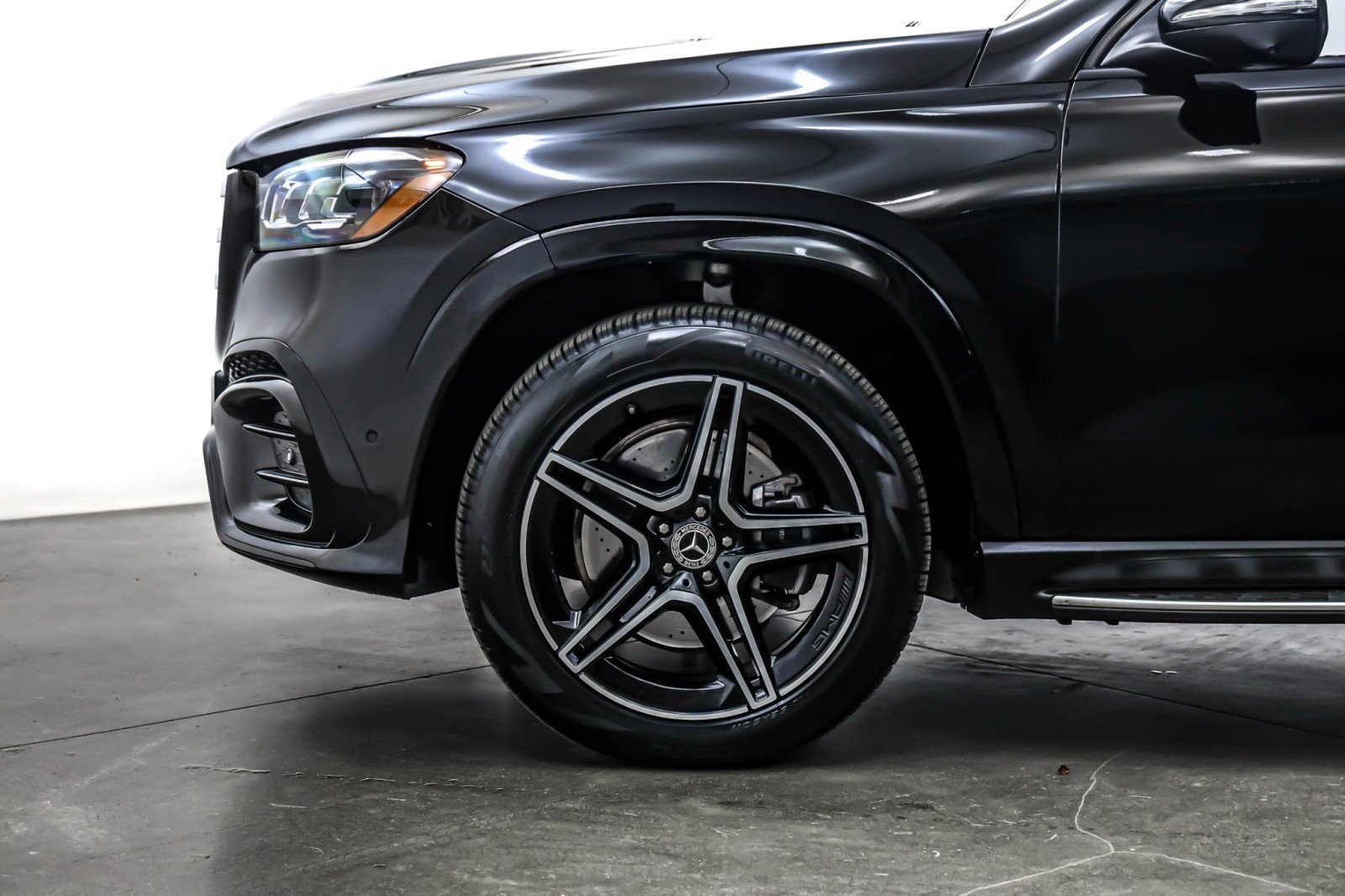 Certified 2024 Mercedes-Benz GLS 450 4MATIC image 10