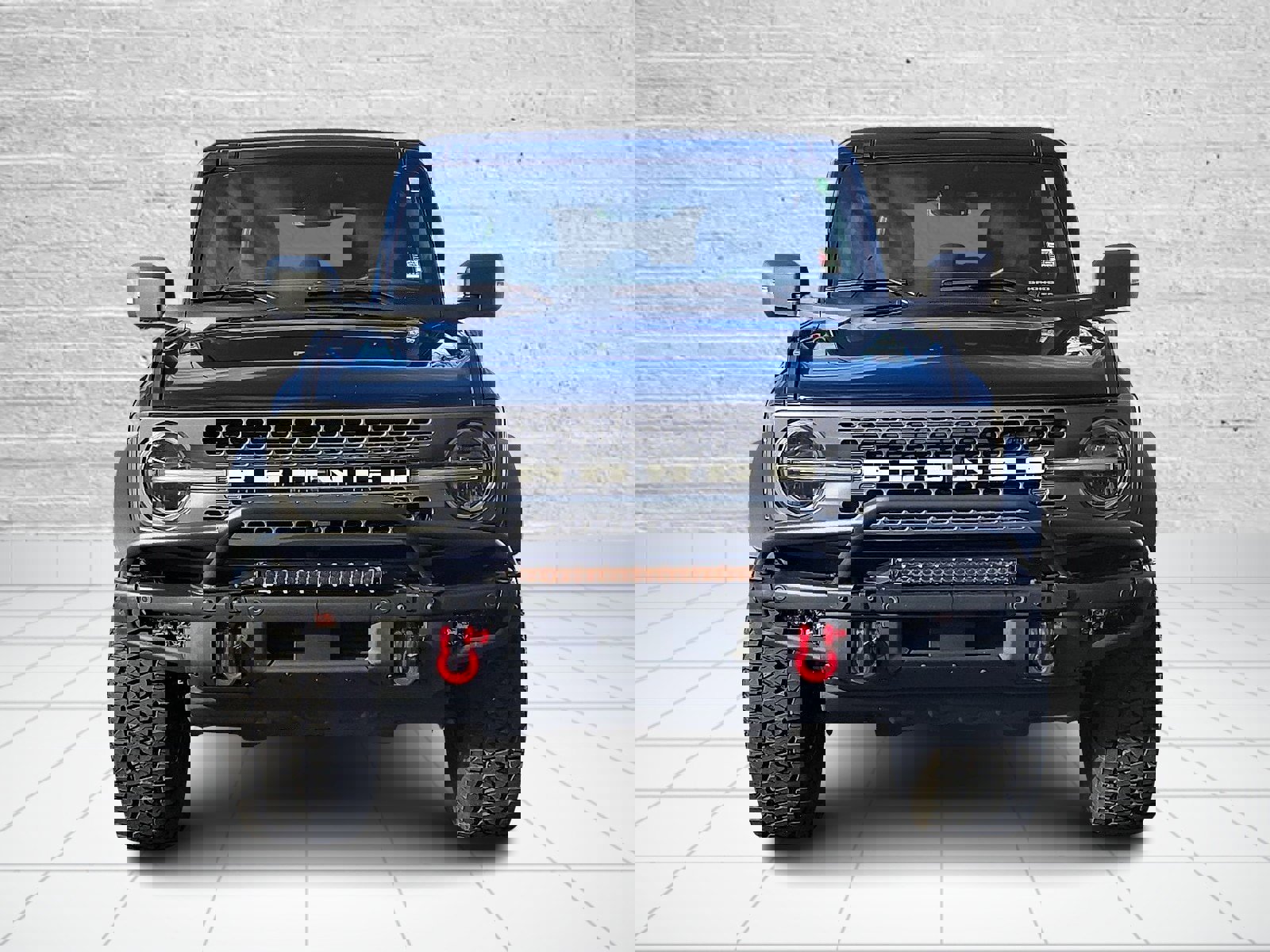 Used 2022 Ford Bronco Badlands image 2