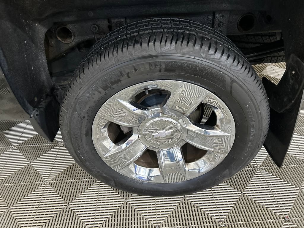 Used 2015 Chevrolet Silverado 1500 LTZ Z71 w/ LTZ Plus Package image 11