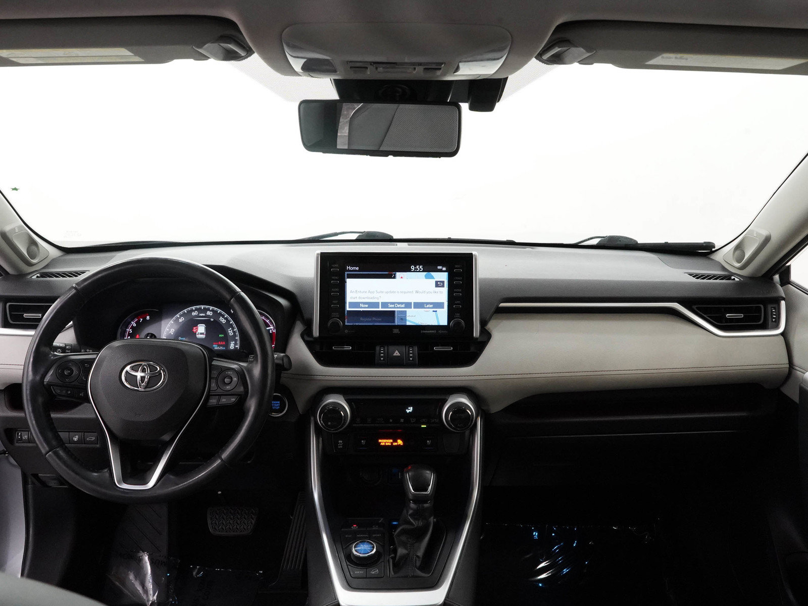 Used 2019 Toyota RAV4 Limited w/ Cold Weather Package AWD/4WD image 22