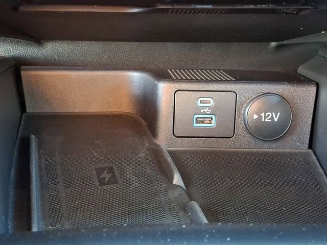 Certified 2023 Ford Escape ST-Line Elite w/ Premium Technology Package image 23