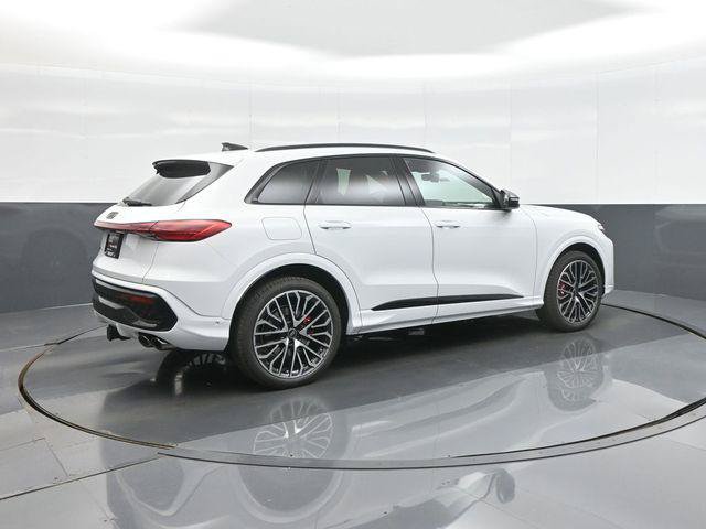 New 2026 Audi SQ5 Premium Plus AWD/4WD image 7