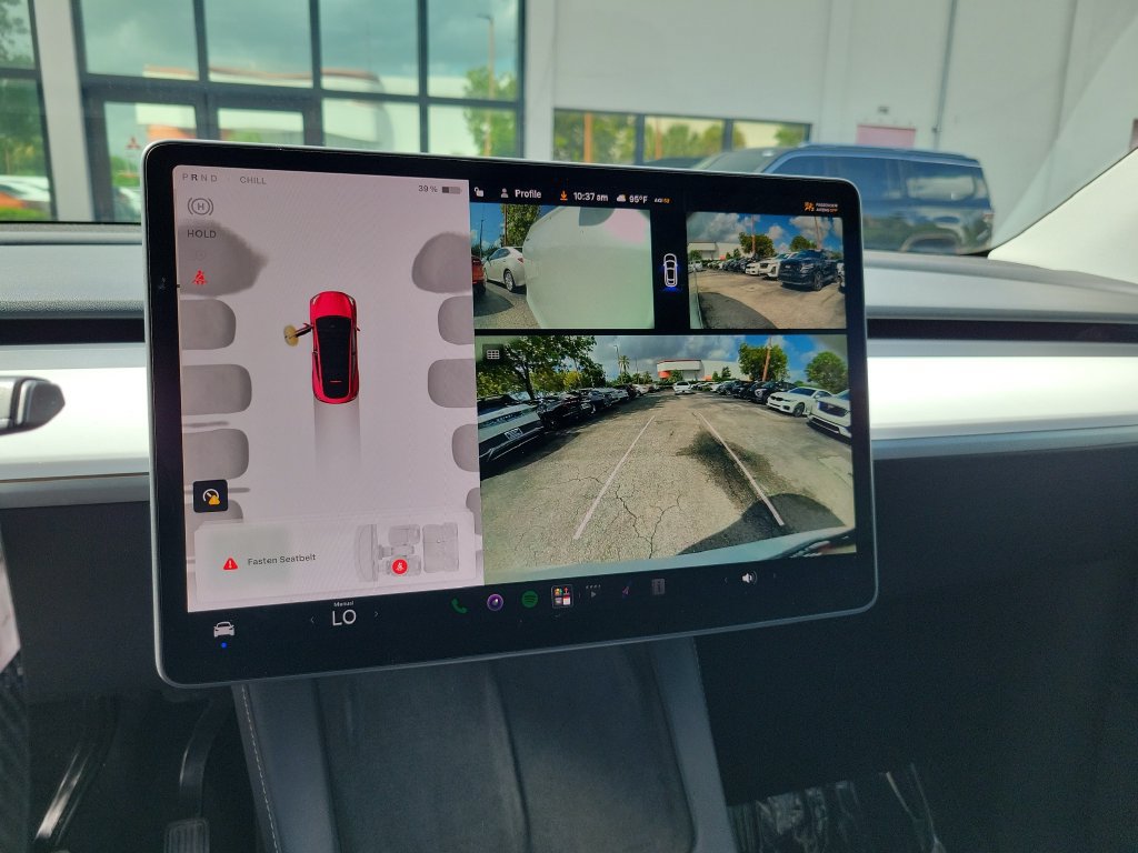 Used 2024 Tesla Model Y Long Range AWD/4WD image 34