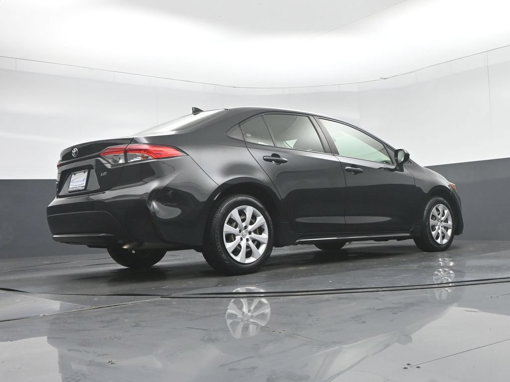 Used 2021 Toyota Corolla LE w/ Carpet Mat Package (TMS) FWD image 51