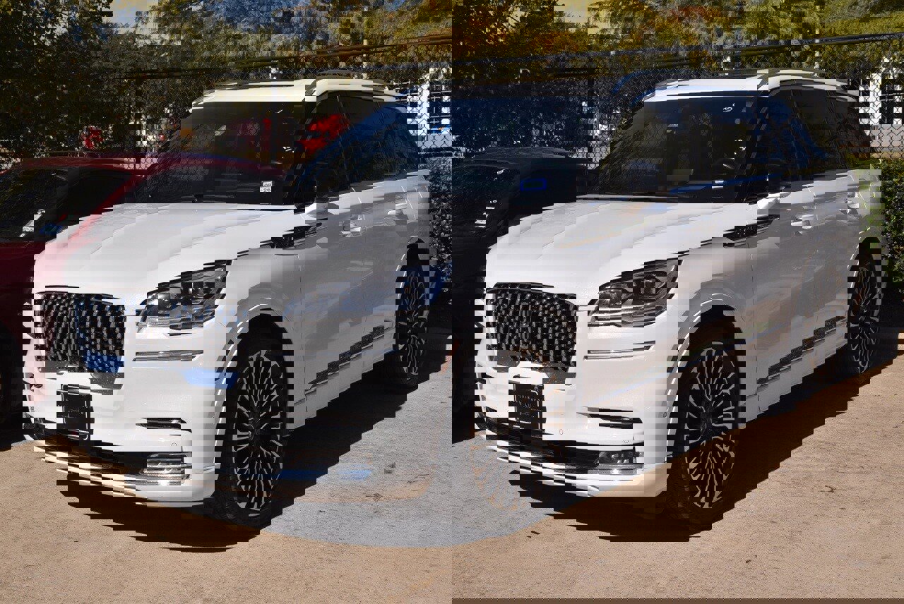 Used 2023 Lincoln Aviator Black Label w/ Dynamic Handling Package