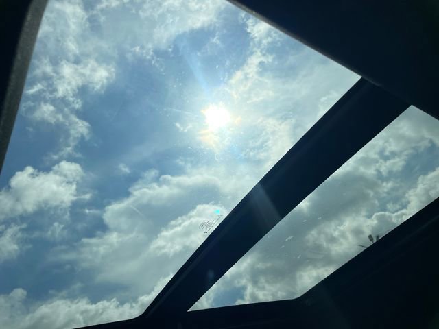 Used 2025 Ford Explorer Platinum w/ Ultimate Package image 18