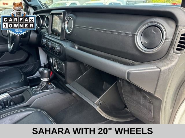 Used 2023 Jeep Wrangler Unlimited Sahara w/ Cold Weather Group AWD/4WD image 25