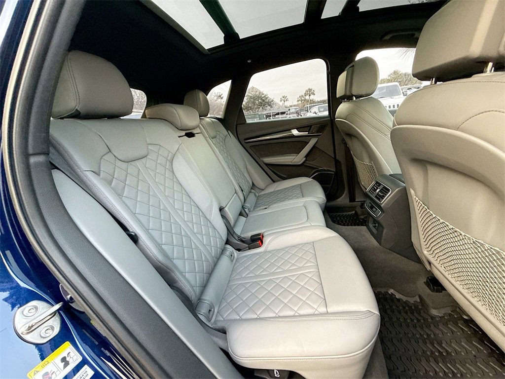 Used 2018 Audi SQ5 Premium Plus image 32
