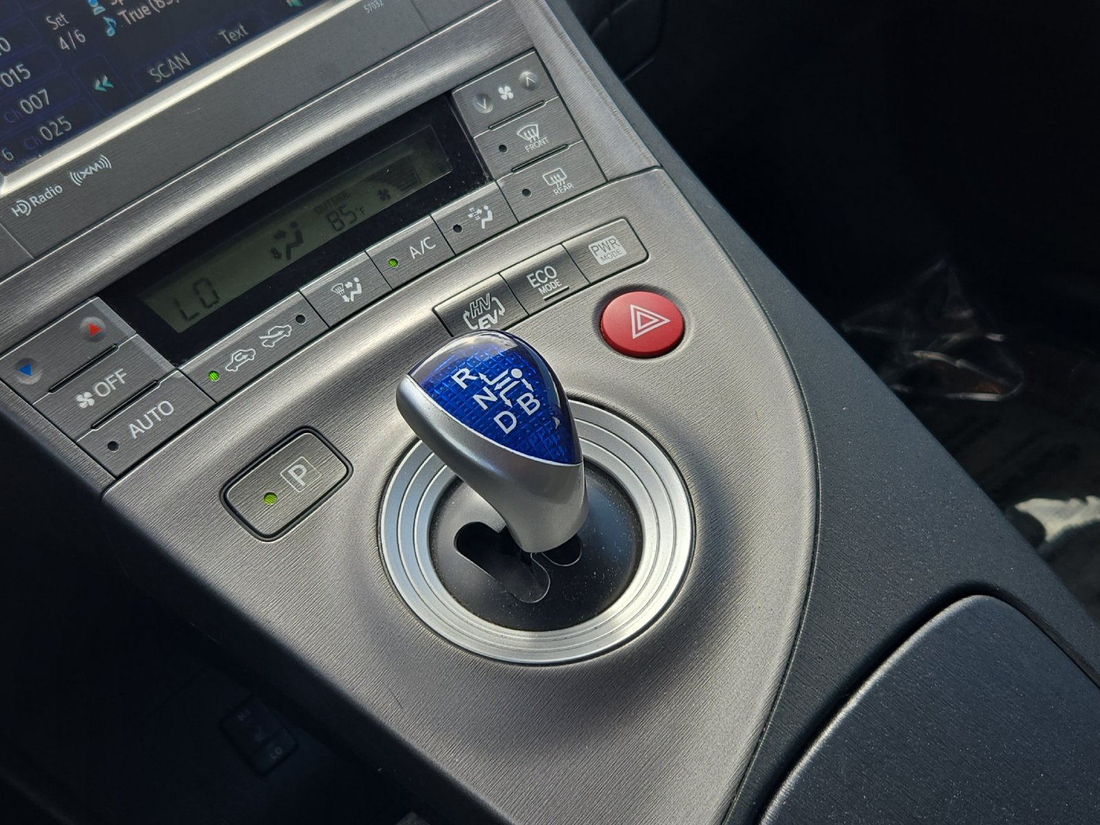 Used 2014 Toyota Prius Prime Plug-In Hybrid FWD image 19