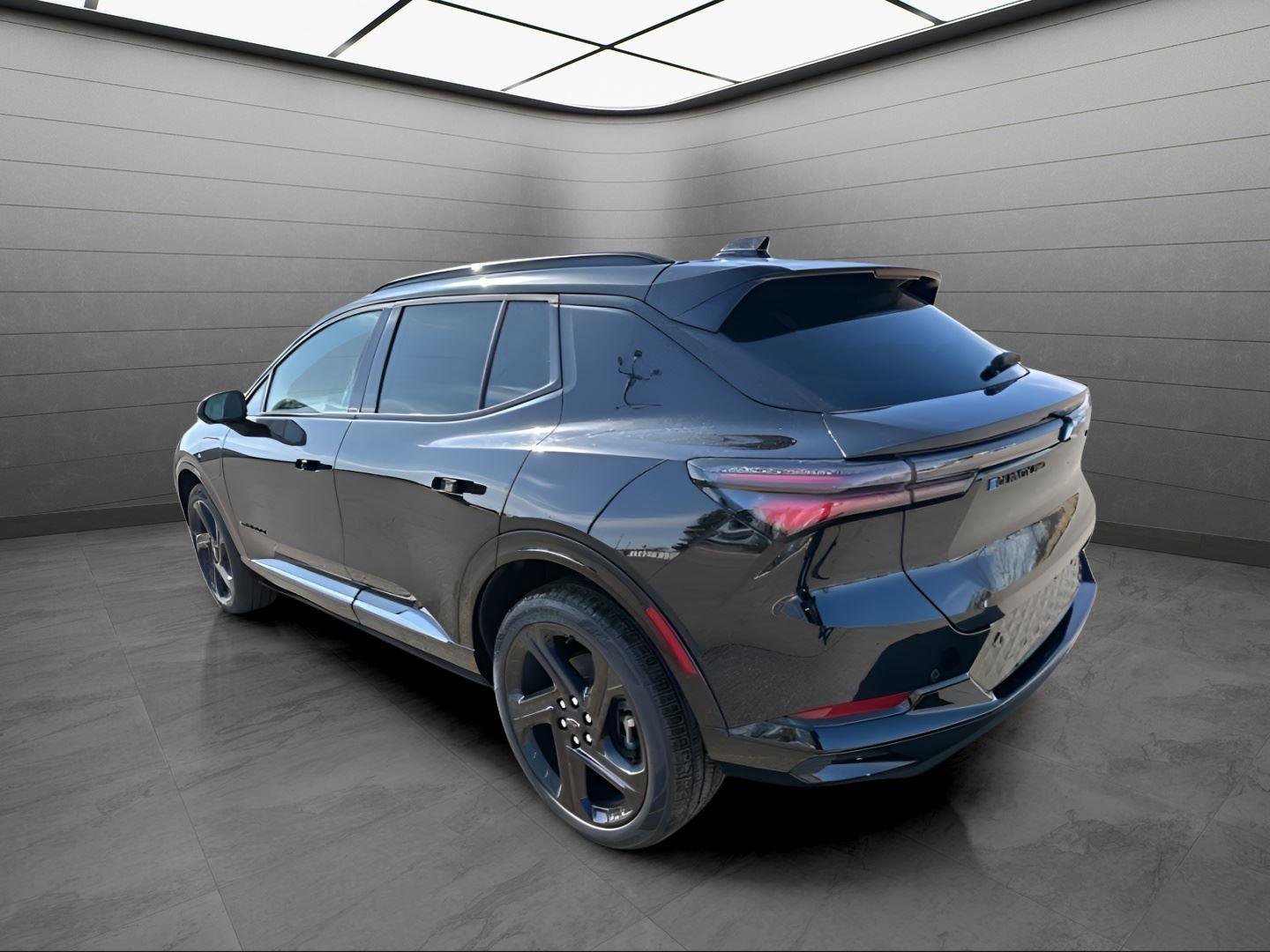 New 2025 Chevrolet Equinox EV RS image 3