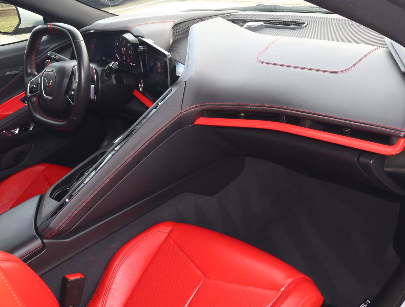 Used 2021 Chevrolet Corvette Stingray Coupe w/ 1LT RWD image 16