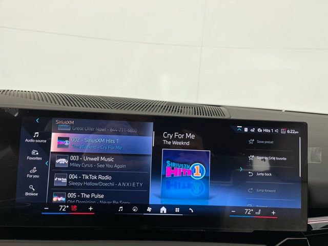 Used 2025 BMW 530i xDrive w/ Premium Package image 15