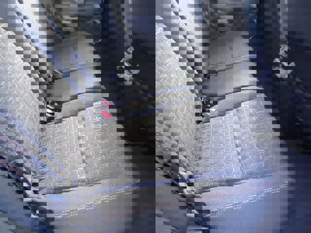 Used 2025 Honda HR-V Sport image 22