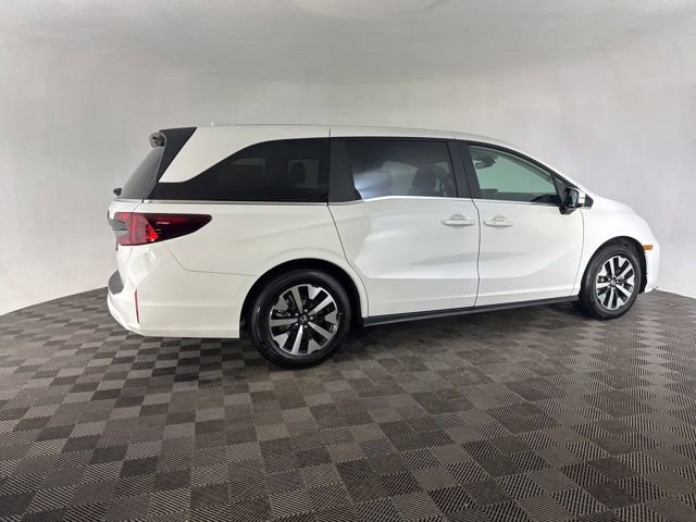 Certified 2026 Honda Odyssey EX-L image 9