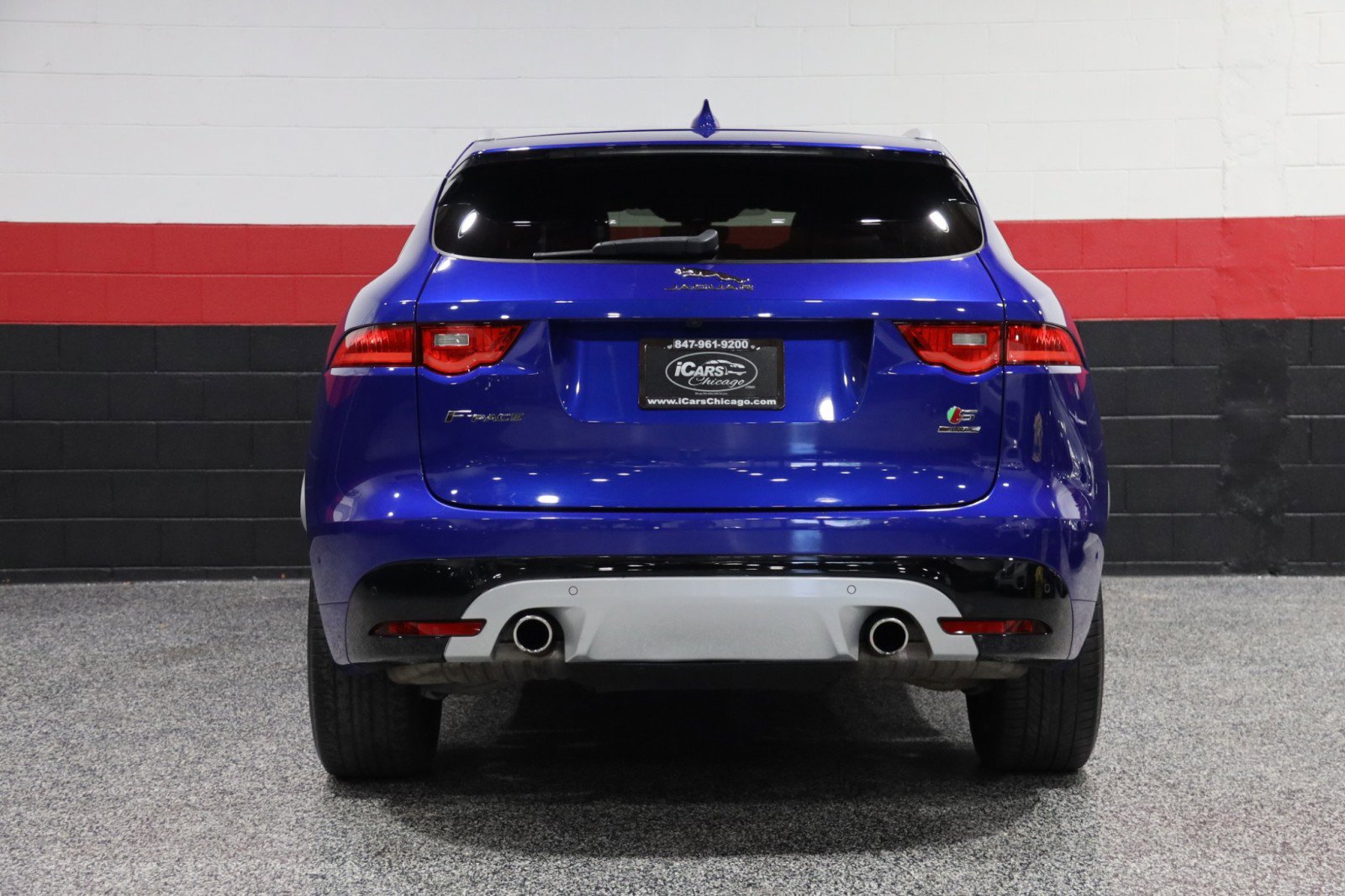 Used 2019 Jaguar F-PACE S image 28