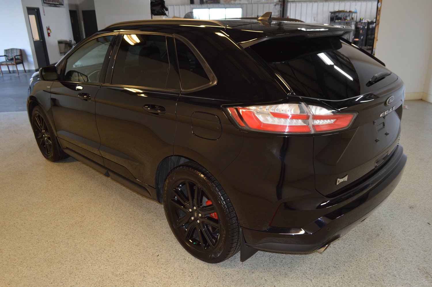 Used 2021 Ford Edge ST-Line AWD/4WD image 5