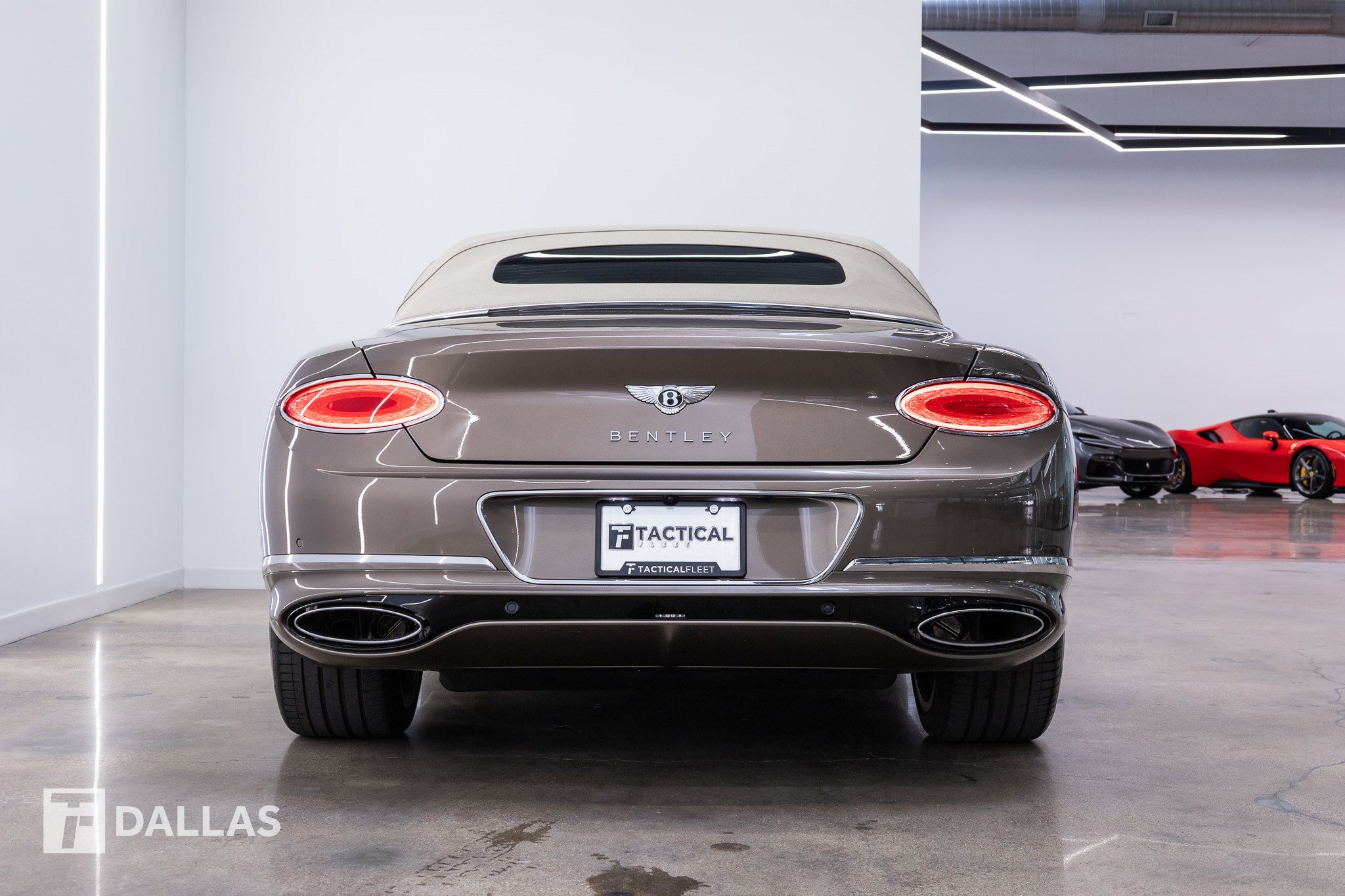 Used 2020 Bentley Continental GT AWD/4WD image 12