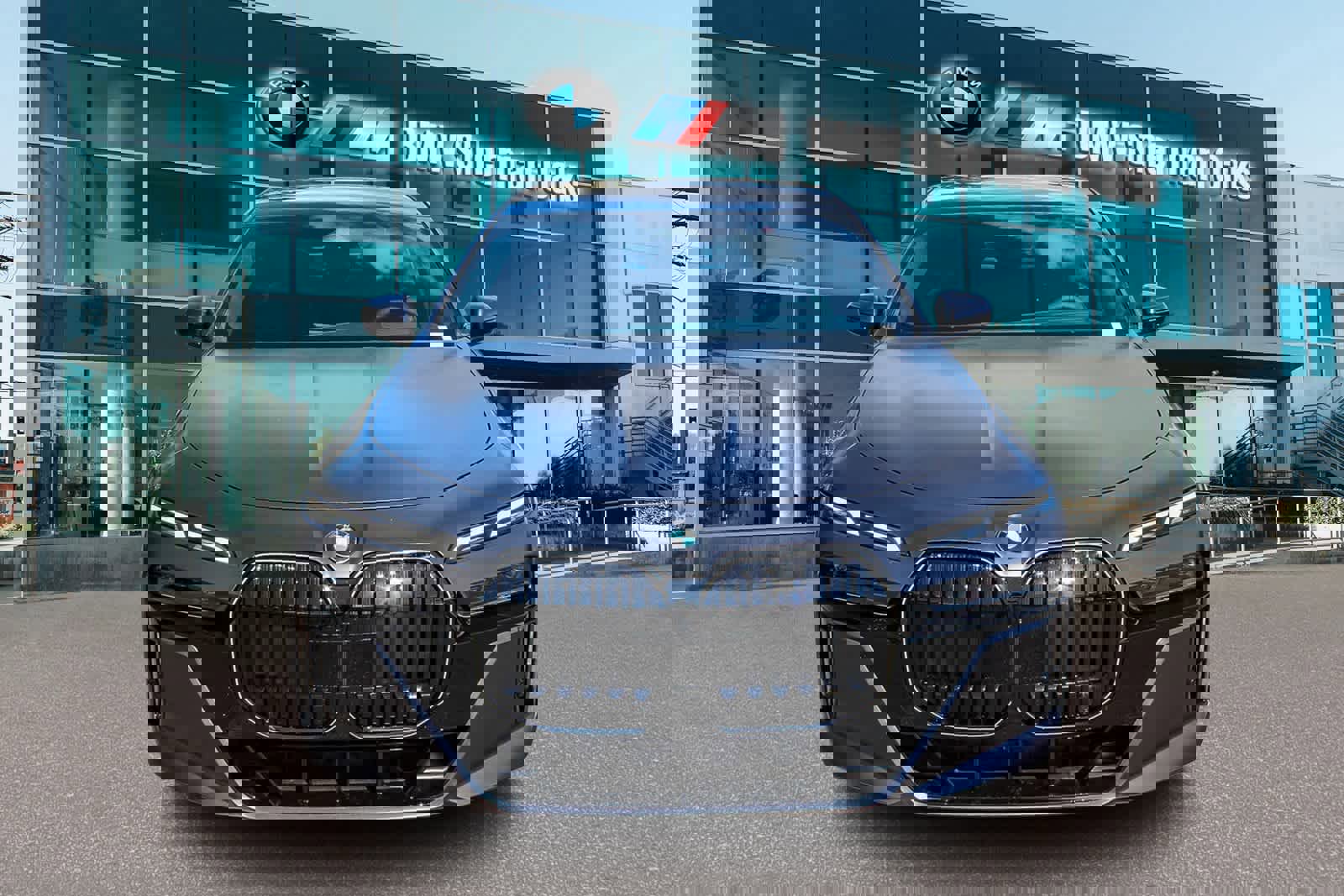 New 2026 BMW 740i w/ Premium Package image 2