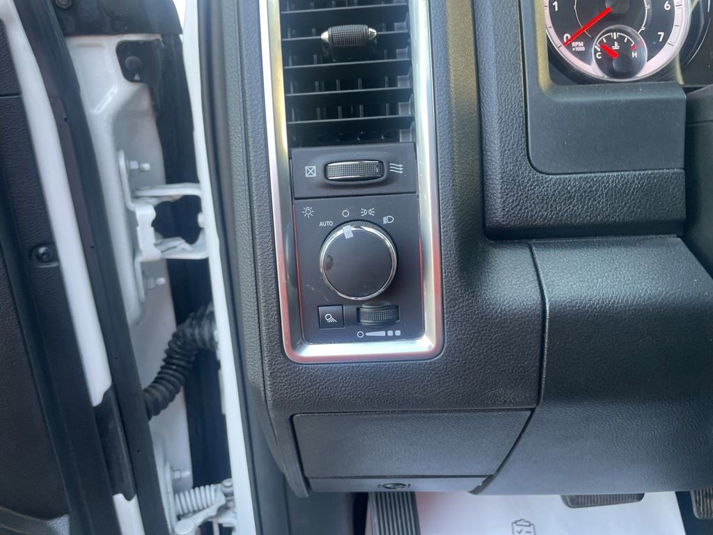 Used 2024 RAM 1500 Classic Warlock image 18