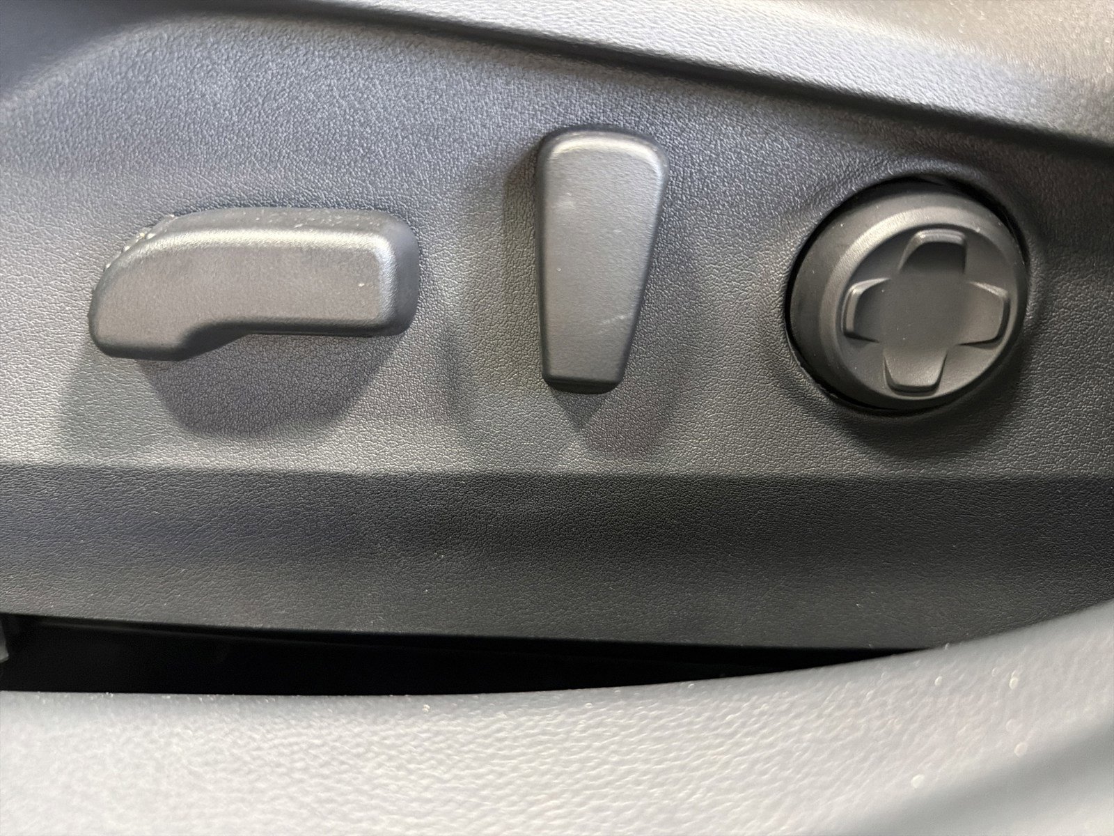 Used 2025 Subaru Legacy Limited image 20