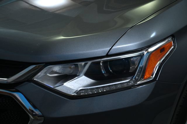 Used 2021 Chevrolet Traverse LS FWD image 12