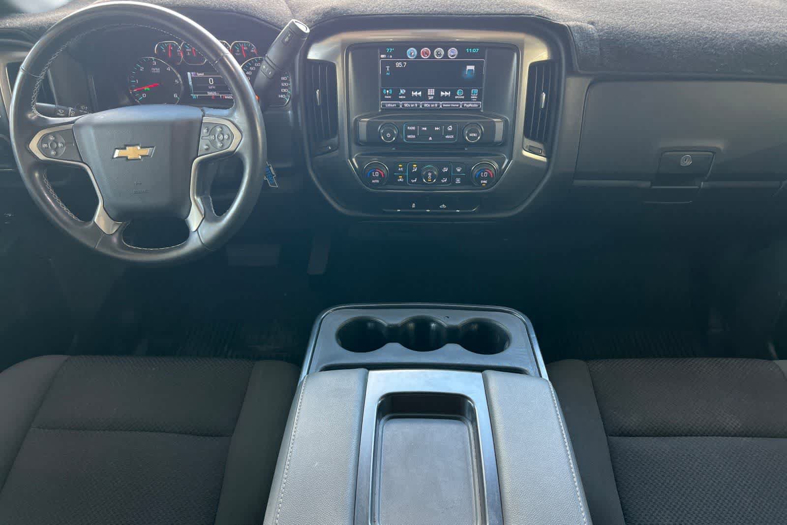 Used 2018 Chevrolet Silverado 1500 LT w/ All Star Edition RWD image 4