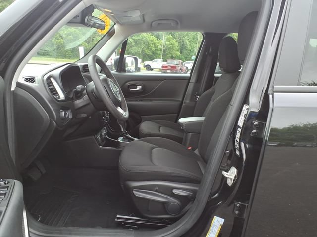 Certified 2023 Jeep Renegade Latitude AWD/4WD image 13