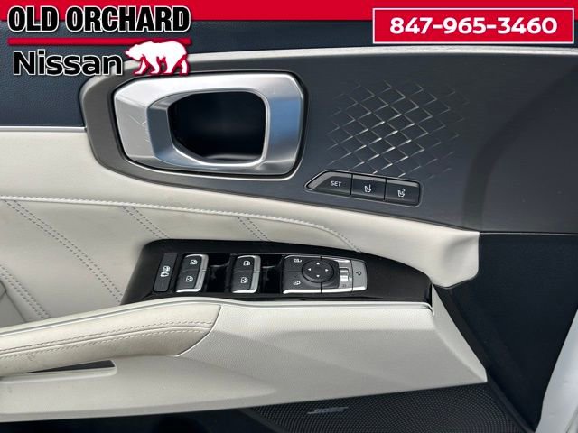 Used 2022 Kia Sorento SX Prestige image 9
