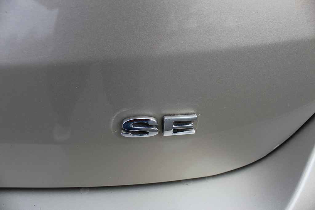 Used 2017 Ford Focus SE w/ Cold Weather Package image 7